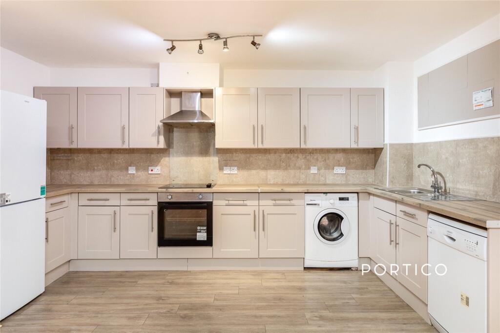 Main image of property: Hull Place, London, E16
