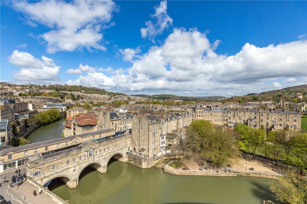 Main image of property: The Empire, Grand Parade, Bath, Somerset, BA2