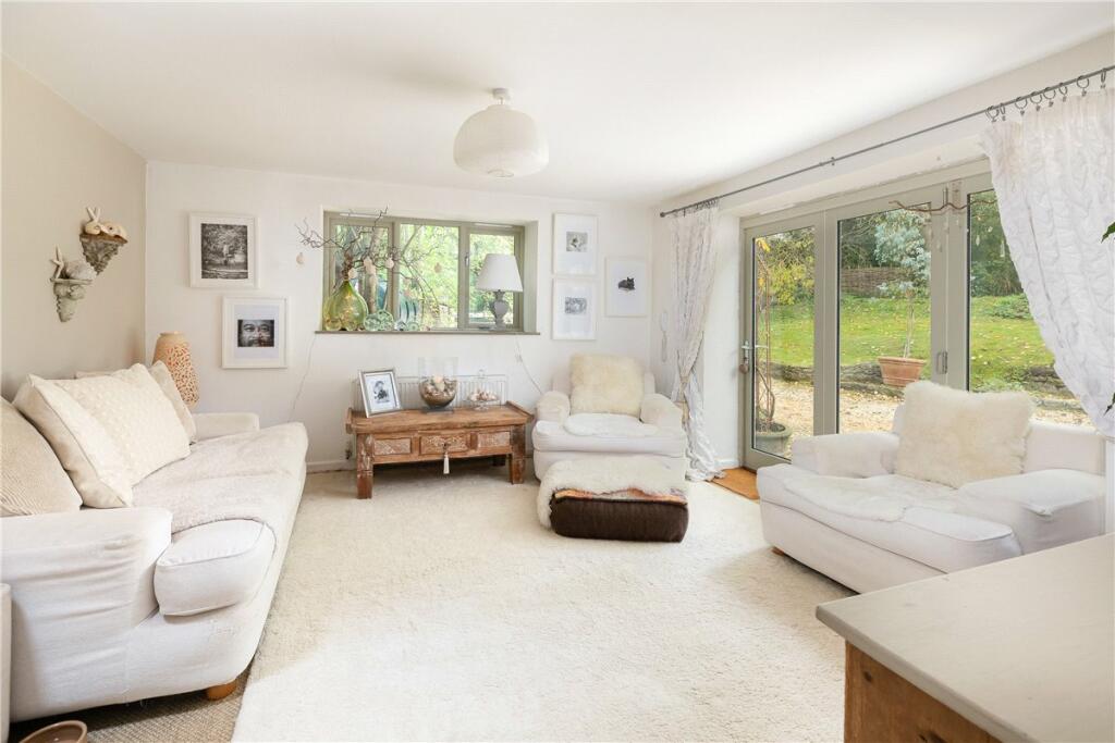 Additional property image - Wellow Lane, Norton St. Philip, Bath, Somerset, BA2