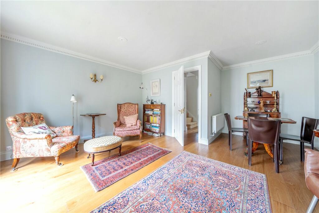Additional property image - Circus Mews, Bath, Somerset, BA1