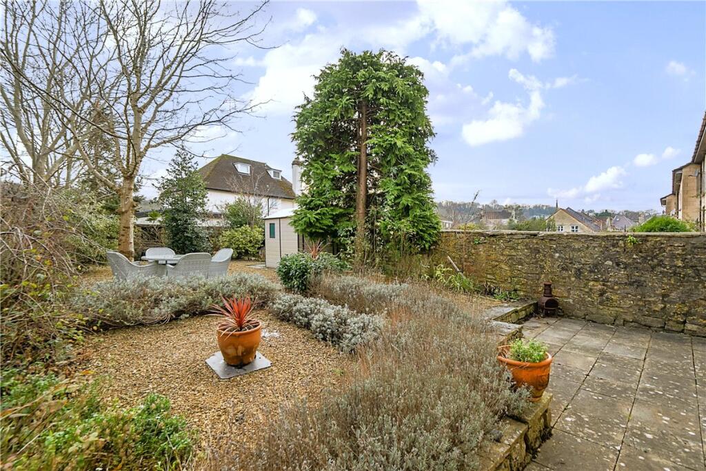 Additional property image - Devonshire Buildings, Bath, Somerset, BA2
