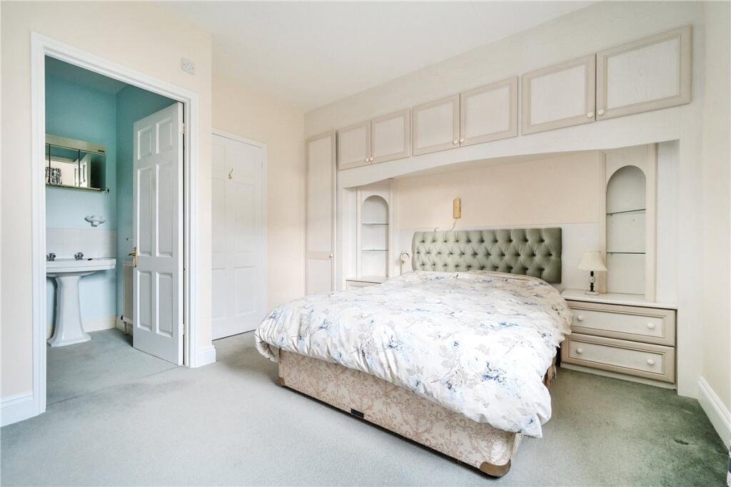 Additional property image - Devonshire Buildings, Bath, Somerset, BA2