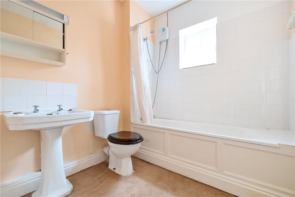 Additional property image - Devonshire Buildings, Bath, Somerset, BA2