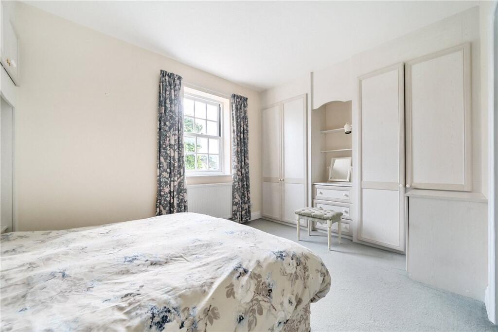 Additional property image - Devonshire Buildings, Bath, Somerset, BA2