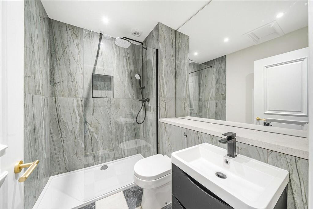 Additional property image - Rivers Street, Bath, Somerset, BA1