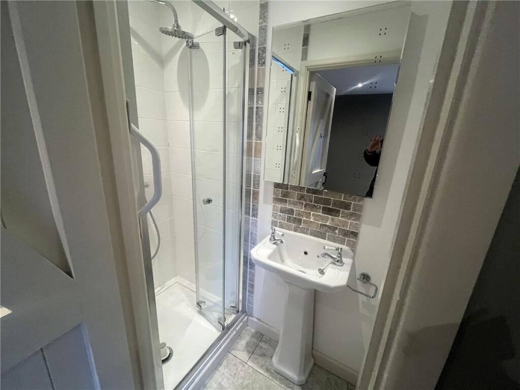 Additional property image - Wellington Buildings, Bath, Somerset, BA1
