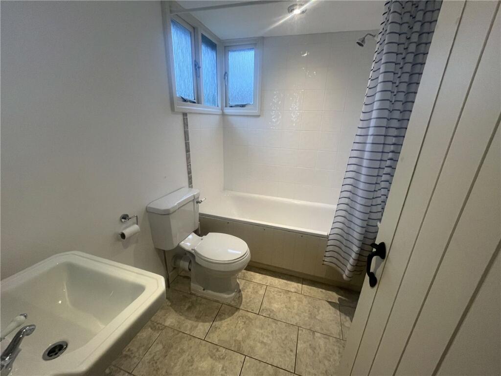 Additional property image - Wellington Buildings, Bath, Somerset, BA1