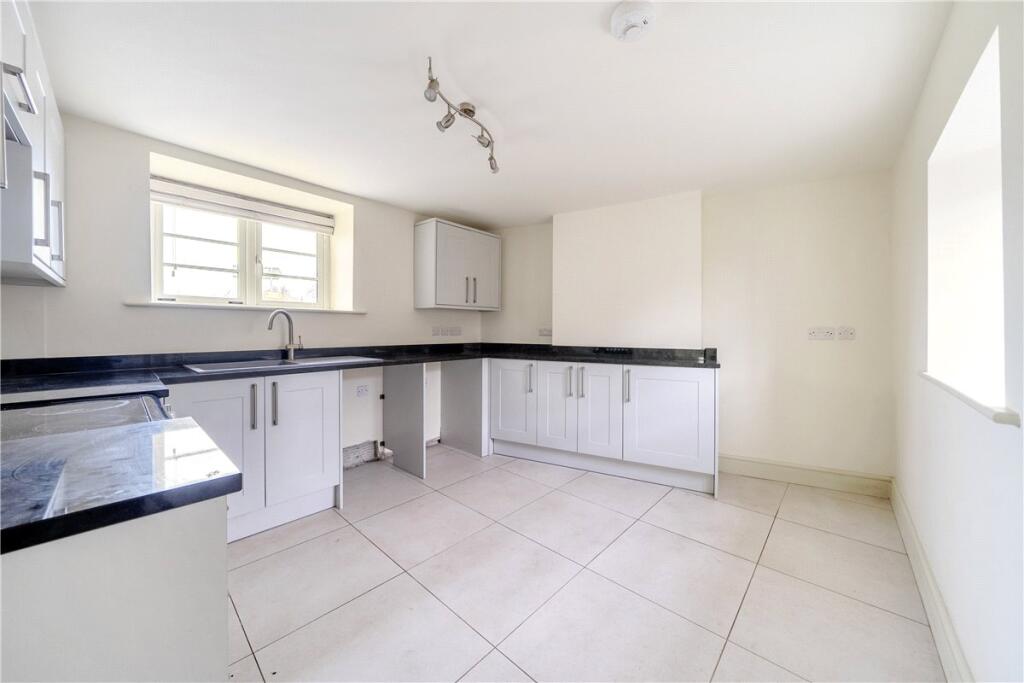 Additional property image - Bath Road, Old Sodbury, Bristol, Gloucestershire, BS37