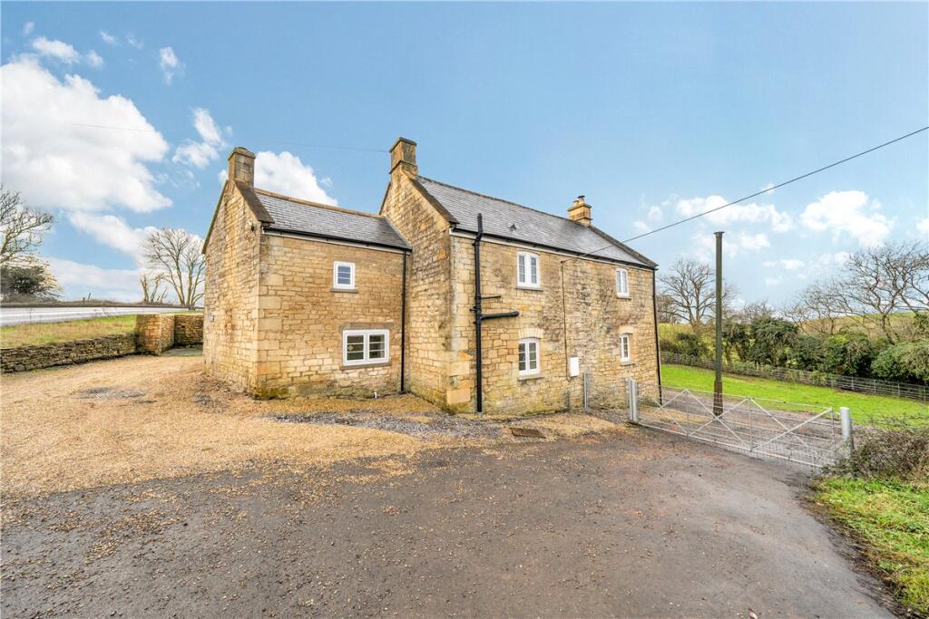 Additional property image - Bath Road, Old Sodbury, Bristol, Gloucestershire, BS37