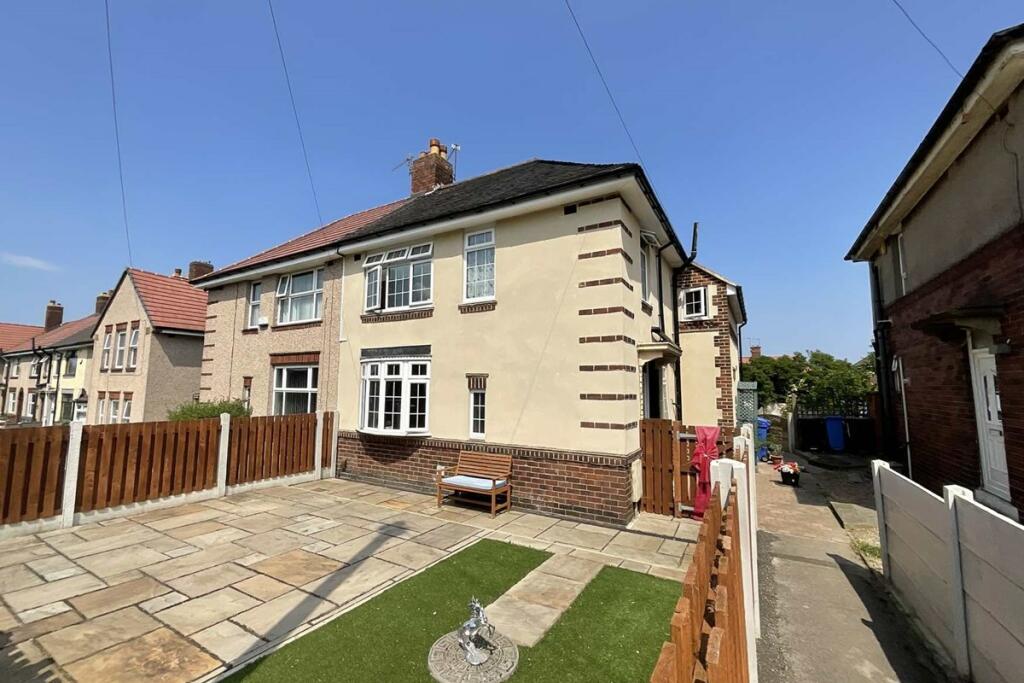 4 bedroom semidetached house for sale in Northern Avenue, Arbourthorne