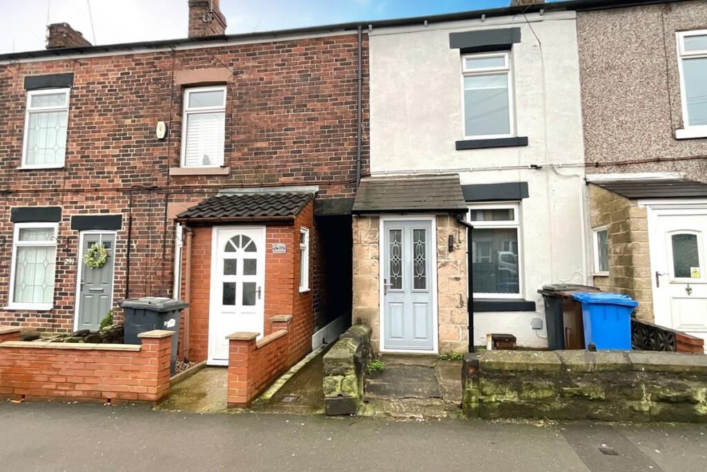 3 bedroom terraced house for sale in Burncross Road, Burncross
