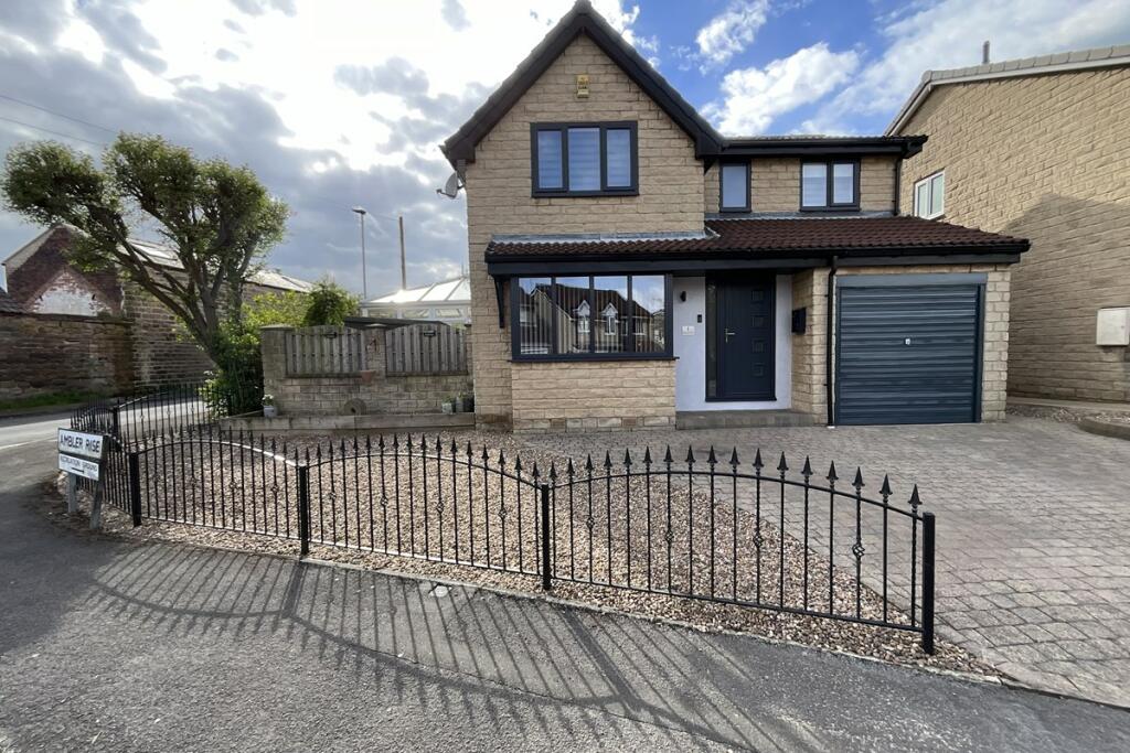 4 bedroom detached house for sale in Ambler Rise, Aughton, Sheffield