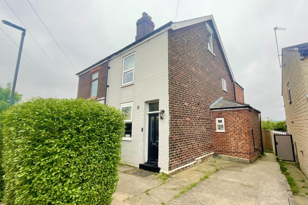 3 bedroom semidetached house for sale in Primrose Lane, Killamarsh