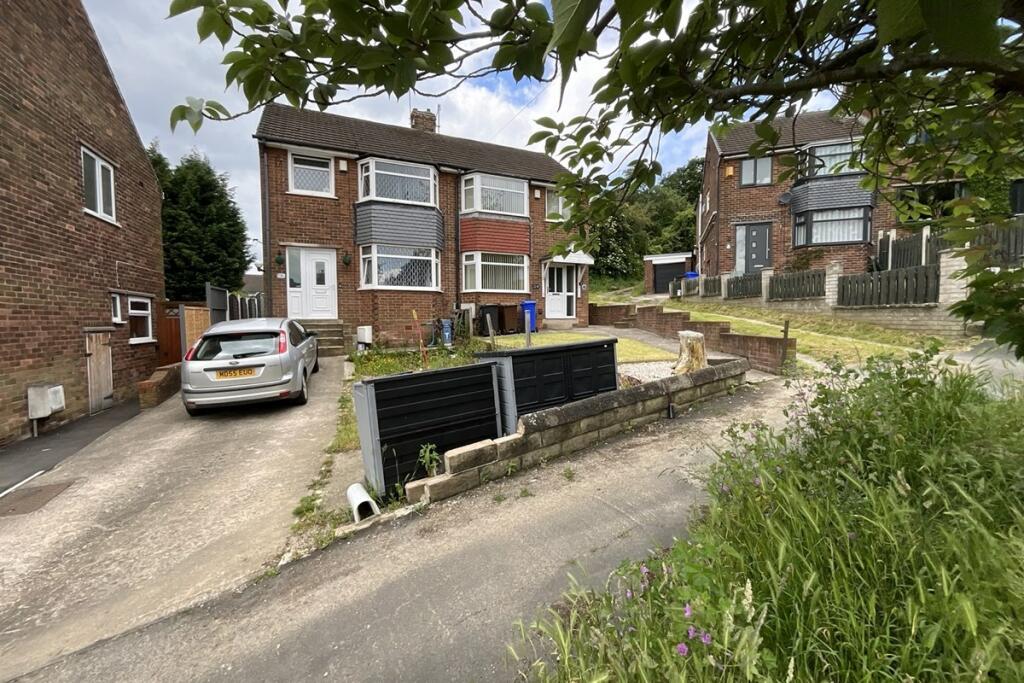 3 bedroom semidetached house for sale in Beacon Road, Sheffield, S9