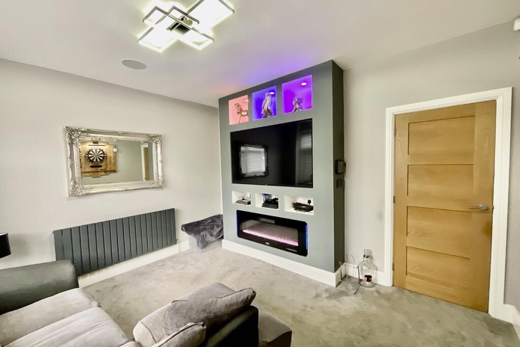 Main image of property: Seagrave Crescent, Sheffield, S12 2JP