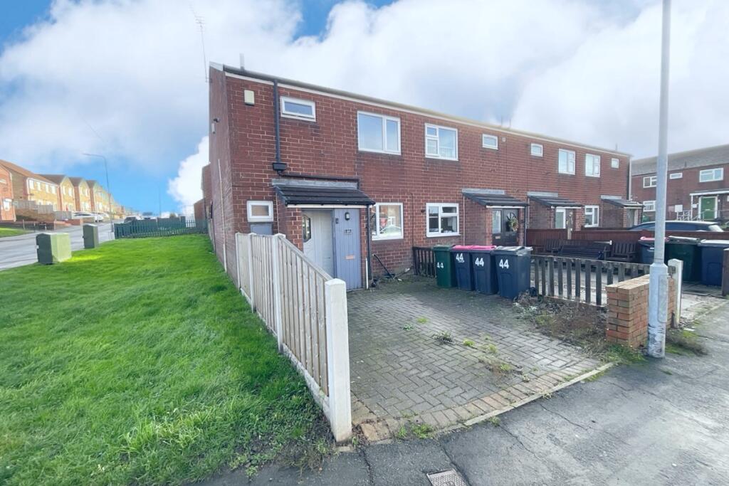 Main image of property: Florence Avenue, Swallownest, Sheffield, Rotherham, S26 4RL