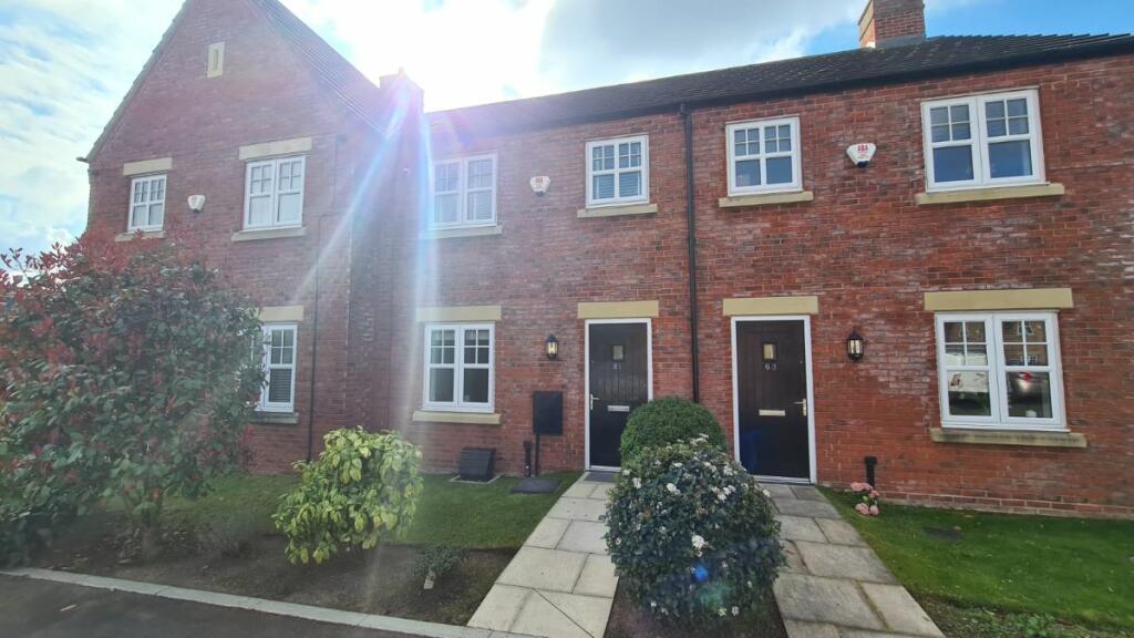 2 bedroom mews property for sale in Commissioner Square, Paddington