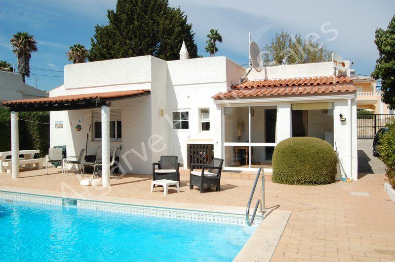 Main image of property: 2-bedroom villa, Sesmarias, Carvoeiro