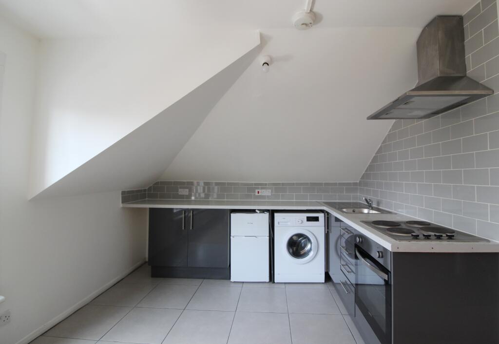 Main image of property: Streatham High Road