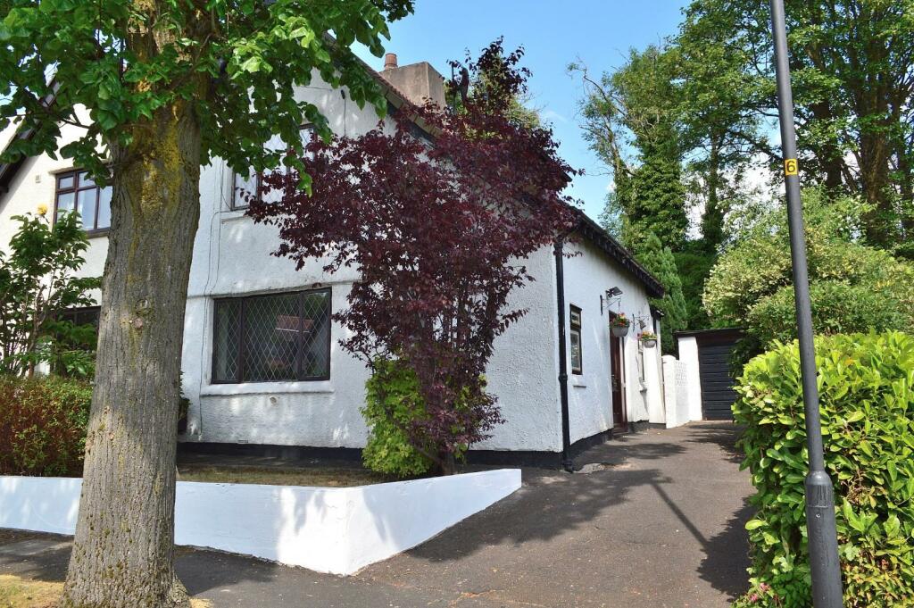 2 bedroom semidetached house for sale in Green Lane, Garden Suburbs