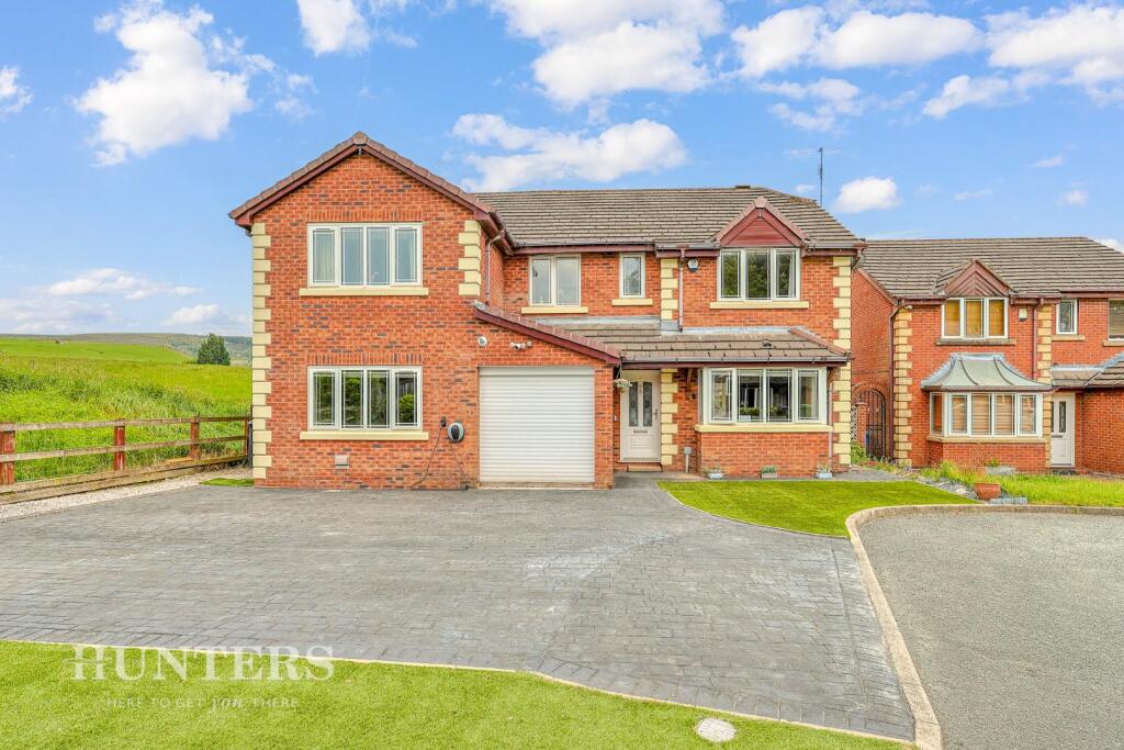 Main image of property: Lower Fields Rise, Shaw