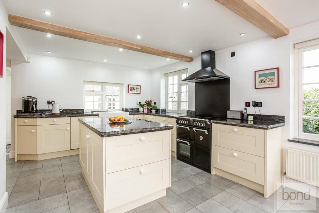 Additional property image - East Hanningfield Road, Sandon, Chelmsford, CM2