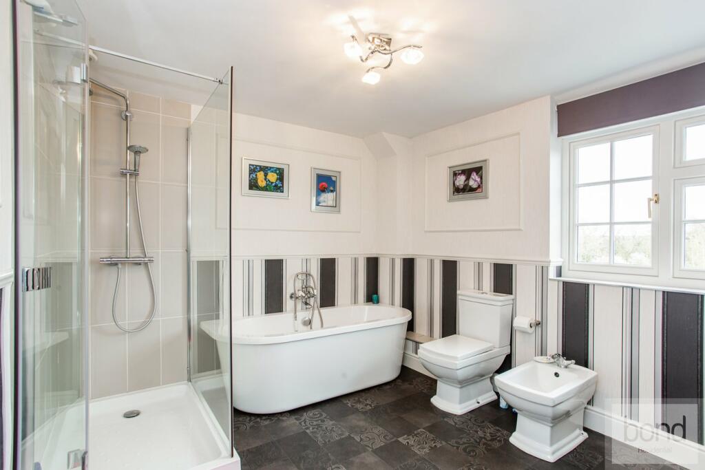 Additional property image - East Hanningfield Road, Sandon, Chelmsford, CM2