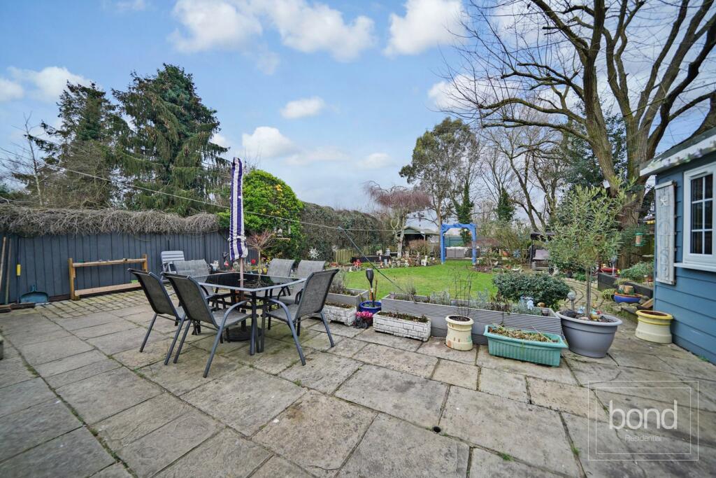 Additional property image - Lodge Road, Bicknacre, Chelmsford, CM3