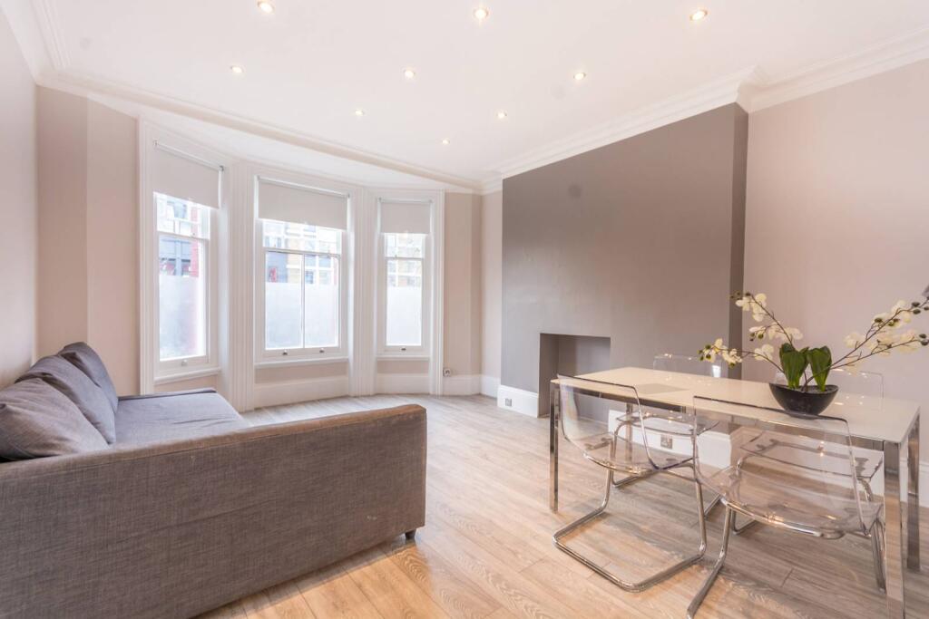 Main image of property: Oxford & Cambridge Mansions, Marylebone, London, NW1