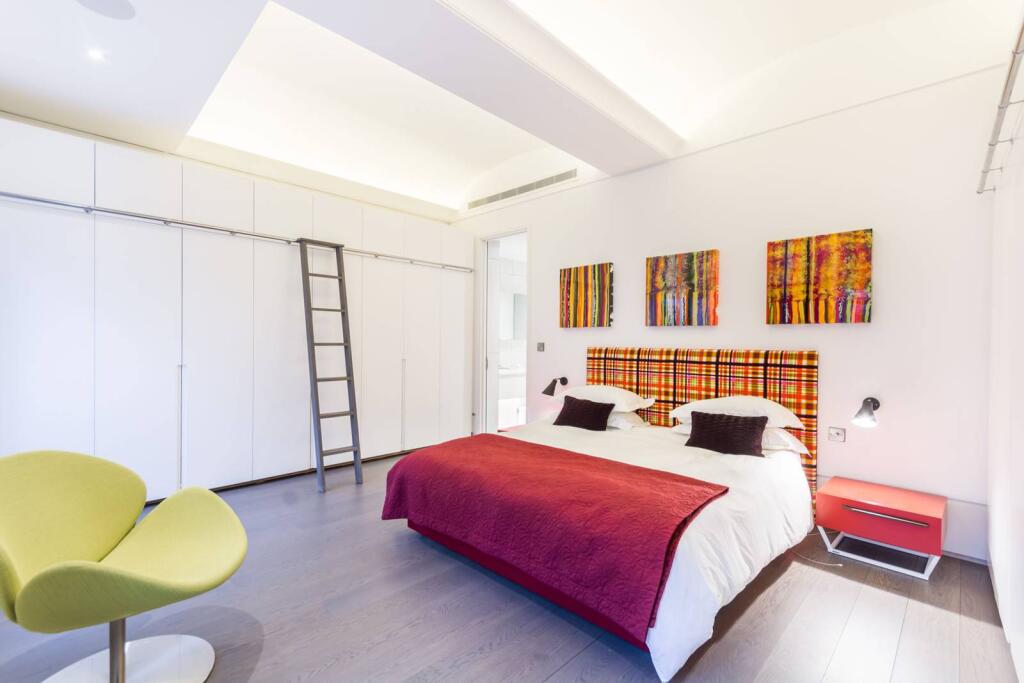 Main image of property: Whitehall, St James's, London, SW1A