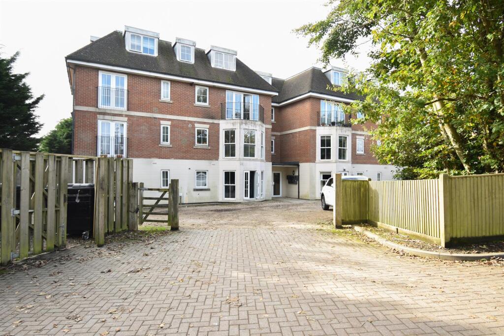 Main image of property: The Ridge, Hastings