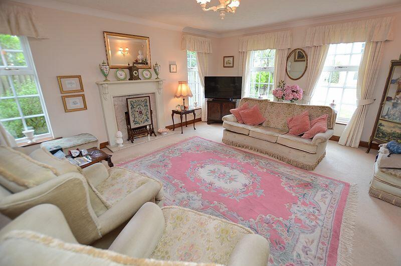 4 bedroom detached house for sale in Turnberry House, 44 Turnberry