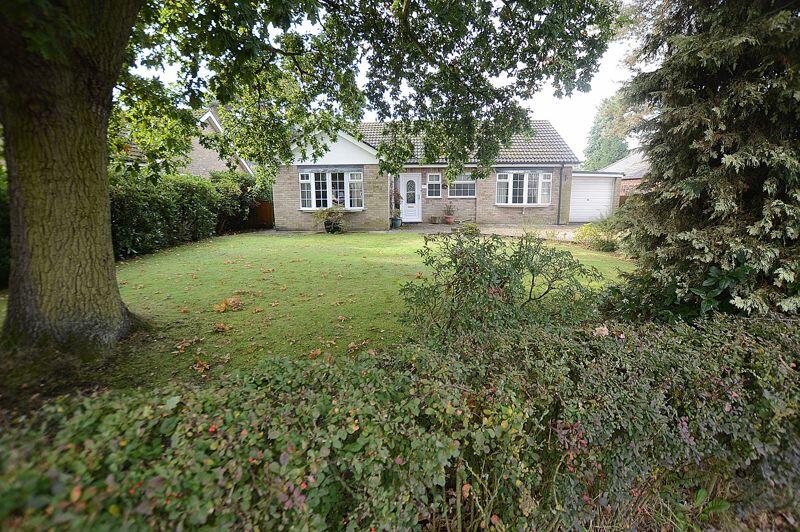 3 bedroom bungalow for sale in 20 Kirkby Lane, Woodhall Spa, LN10