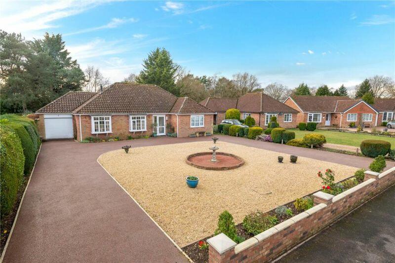 3 bedroom detached bungalow for sale in 2 Tower Drive, Woodhall Spa, LN10