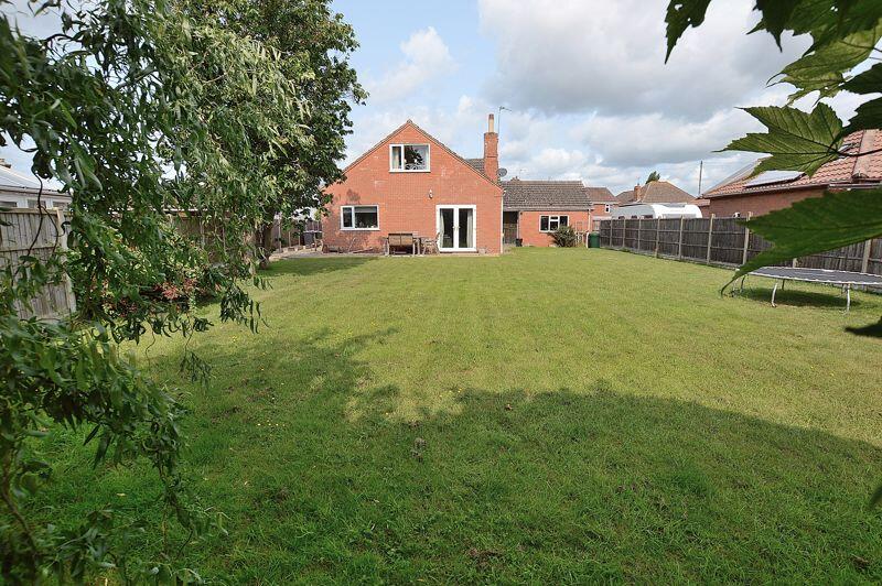 Main image of property: 43 Dogdyke Road, Coningsby