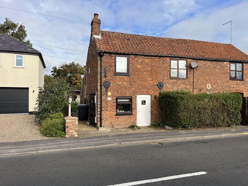 Main image of property: Sunnyside, Main Street, Mareham Le Fen
