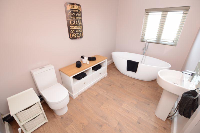 5 bedroom detached house for sale in 210 Witham Road, Woodhall Spa, LN10