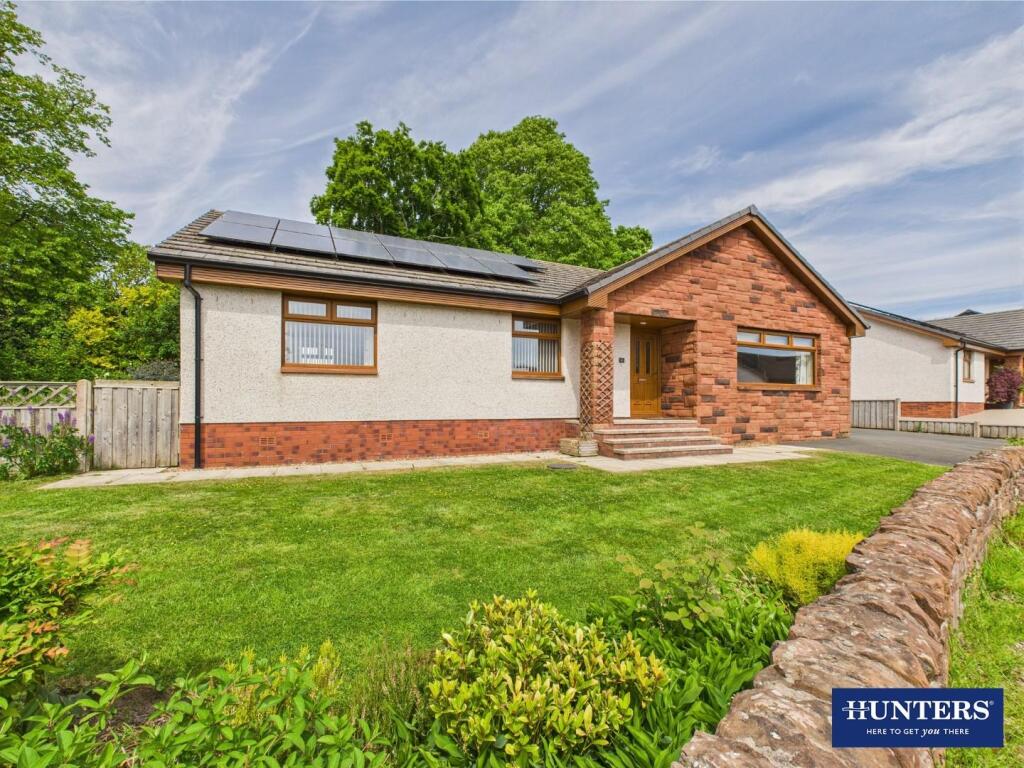 3 bedroom detached bungalow