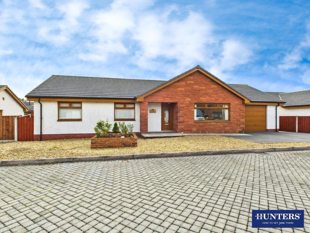 3 bedroom detached bungalow