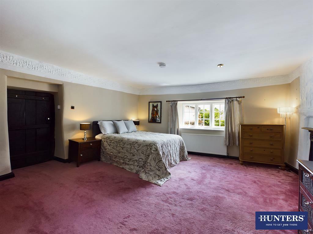 5 bedroom detached house for sale in Collin Road, Kendal, LA9 5LH, LA9