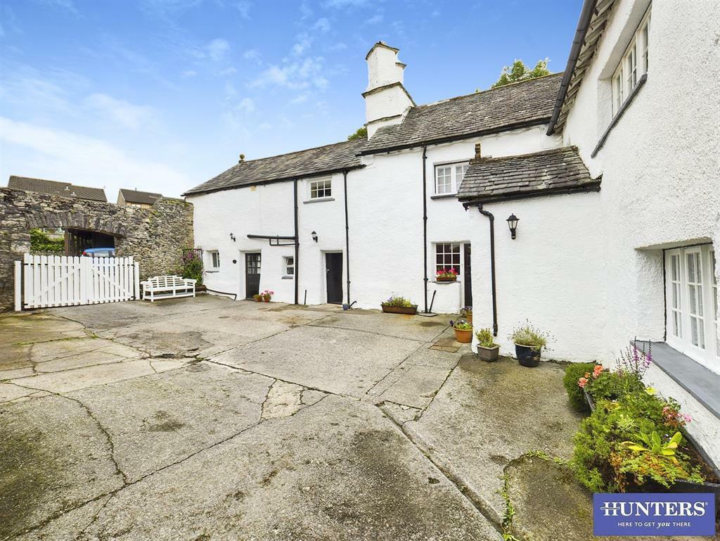 5 bedroom detached house for sale in Collin Road, Kendal, LA9 5LH, LA9