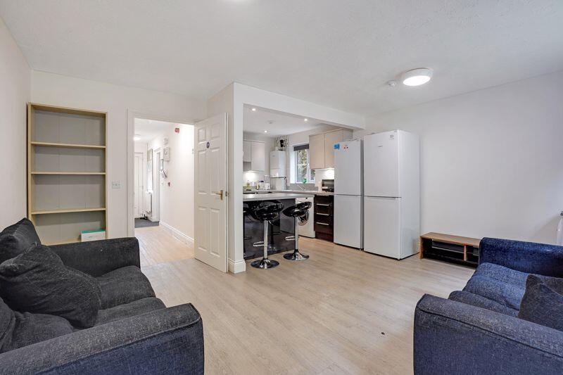 Additional property image - Downs Road, Canterbury