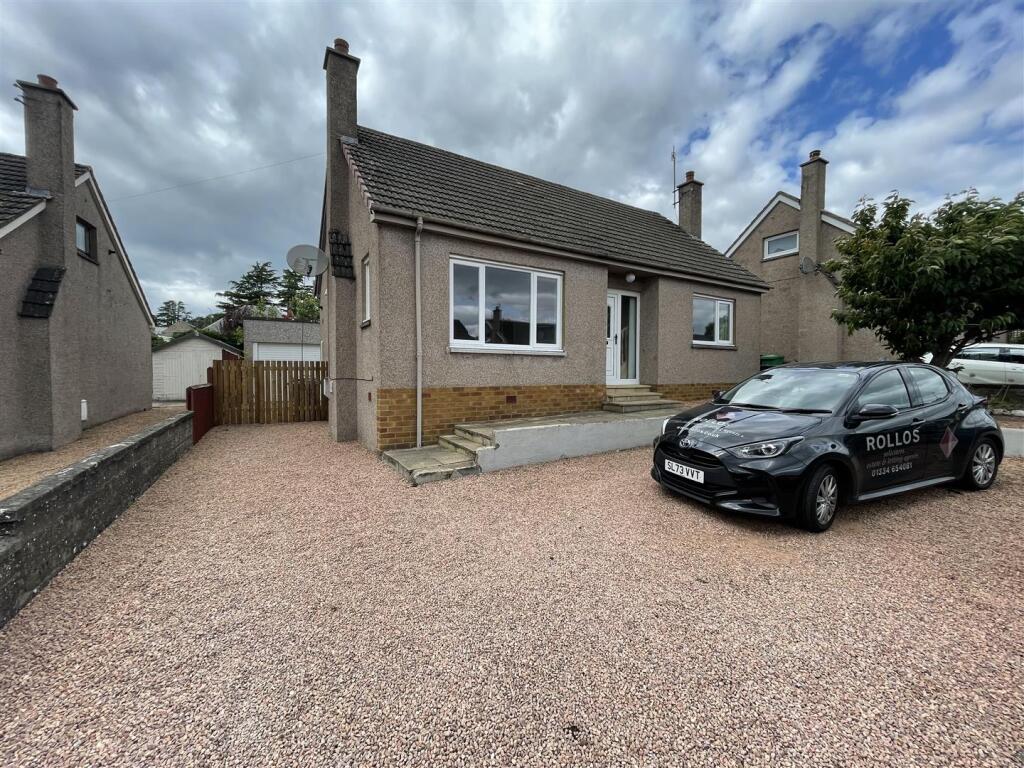 Main image of property: 7 Edenbank Road, Cupar