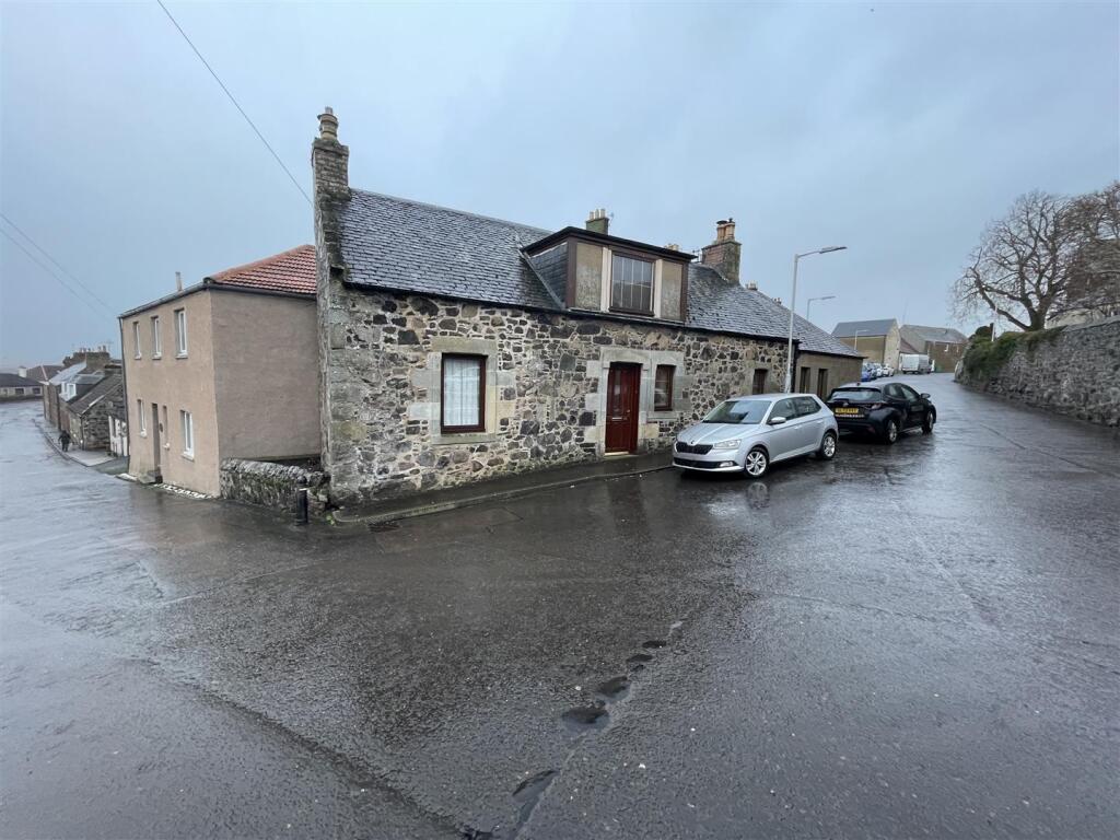 Main image of property: Dunrobin, 29 Pitmedden Wynd, Auchtermuchty