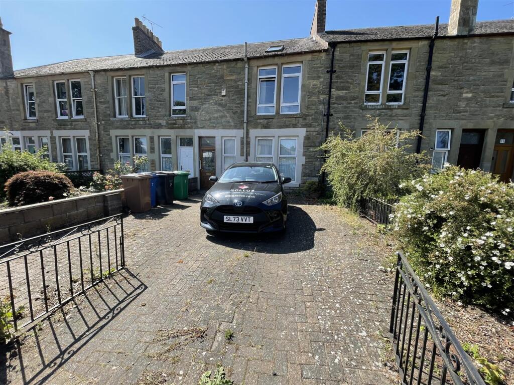 Main image of property: 7 Hill Crescent, Cupar