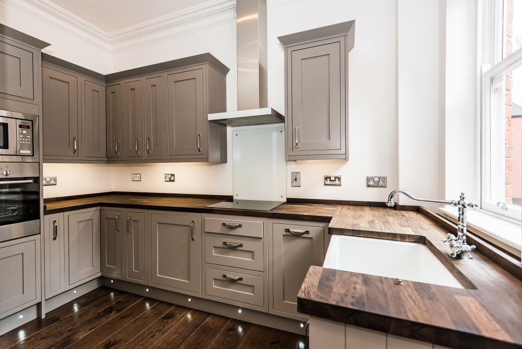 2 bedroom apartment for sale in The Mint, Mint Drive, Icknield Street