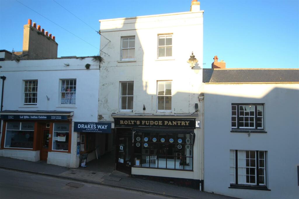 3 bedroom for sale in 62a Broad Street, Lyme Regis, DT7
