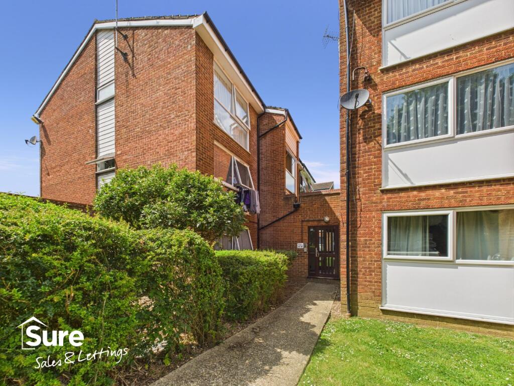 Main image of property: Nightingale Walk, Hemel Hempstead, Hertfordshire, HP2