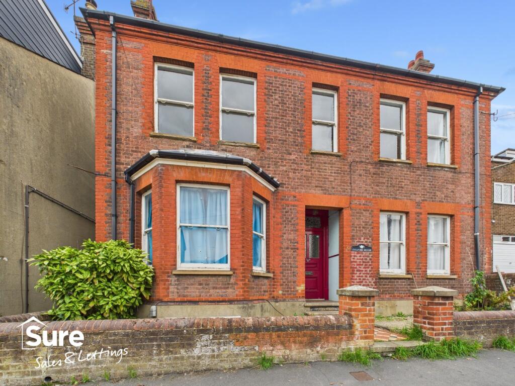 Main image of property: Alexandra Road, Hemel Hempstead, Hertfordshire, HP2