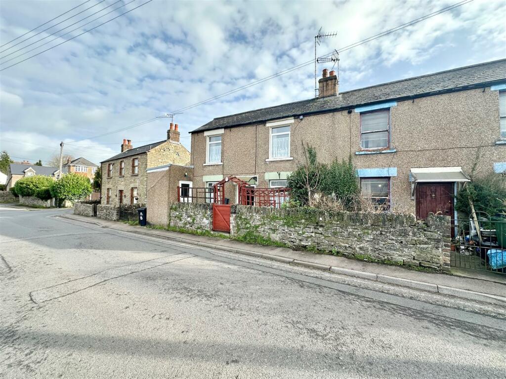 2 bedroom cottage for sale in Heywood Road, Cinderford, GL14